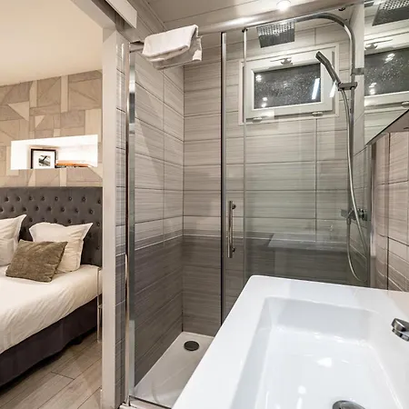 Beautiful Apartment, Next To Croisette Gray Albion